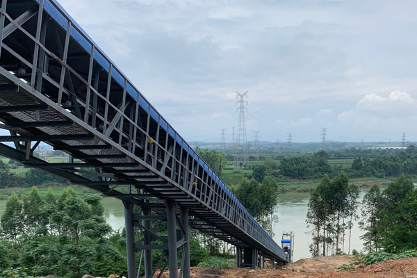 帶式輸送機(jī)